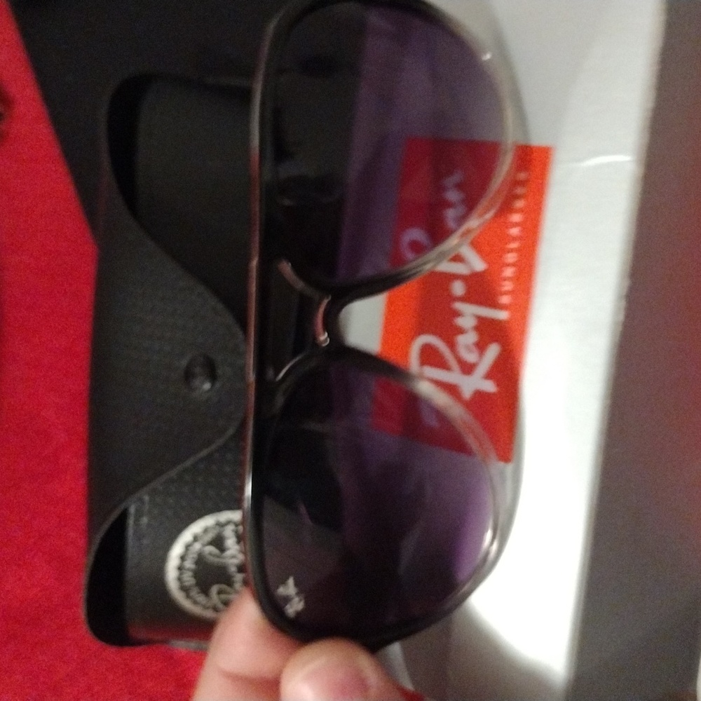 Sunglasses - Picture 8 of 8